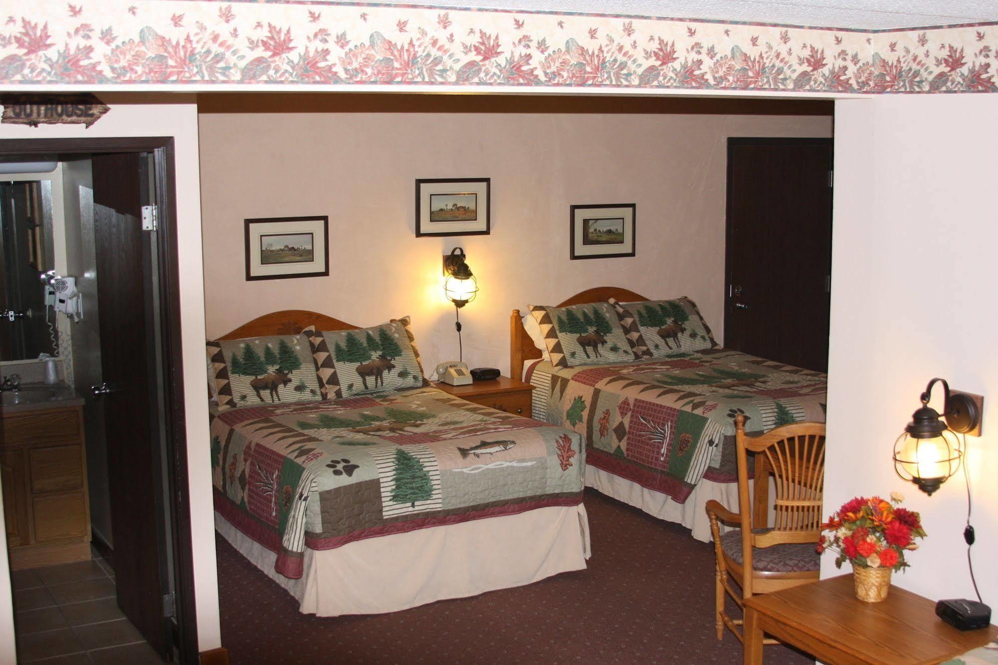 Gladstone Inn And Suites Jamestown Exterior photo